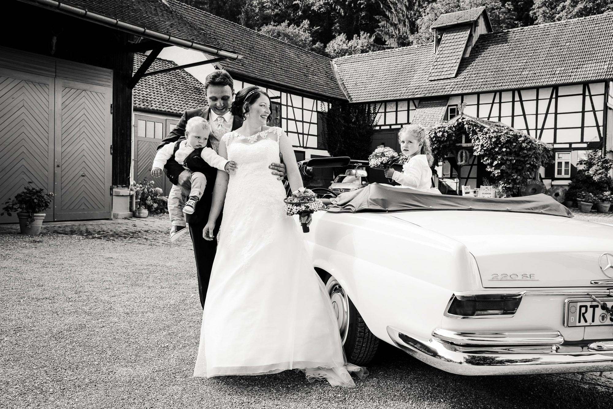 Brautpaar beim Paarshooting – ruhig und natürlich fotografiert