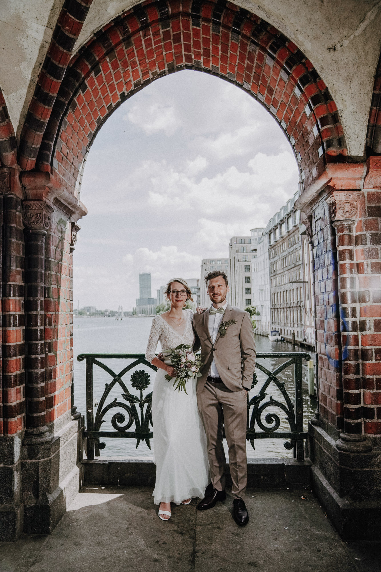 Emotionale Hochzeitsreportage mit natürlichen Momenten und echten Gefühlen